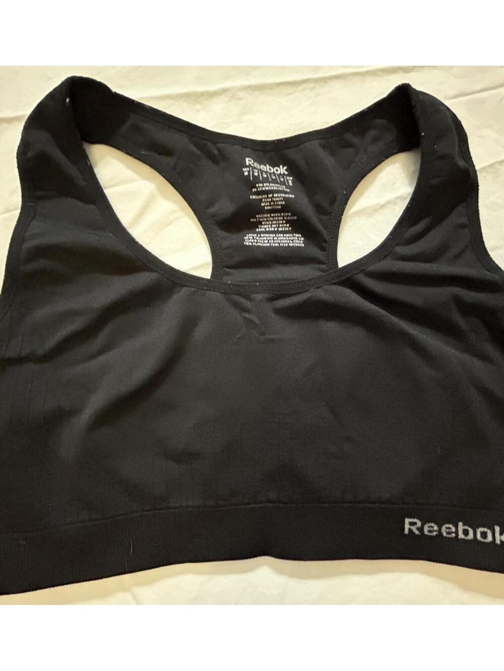 Reebok sports bra size M